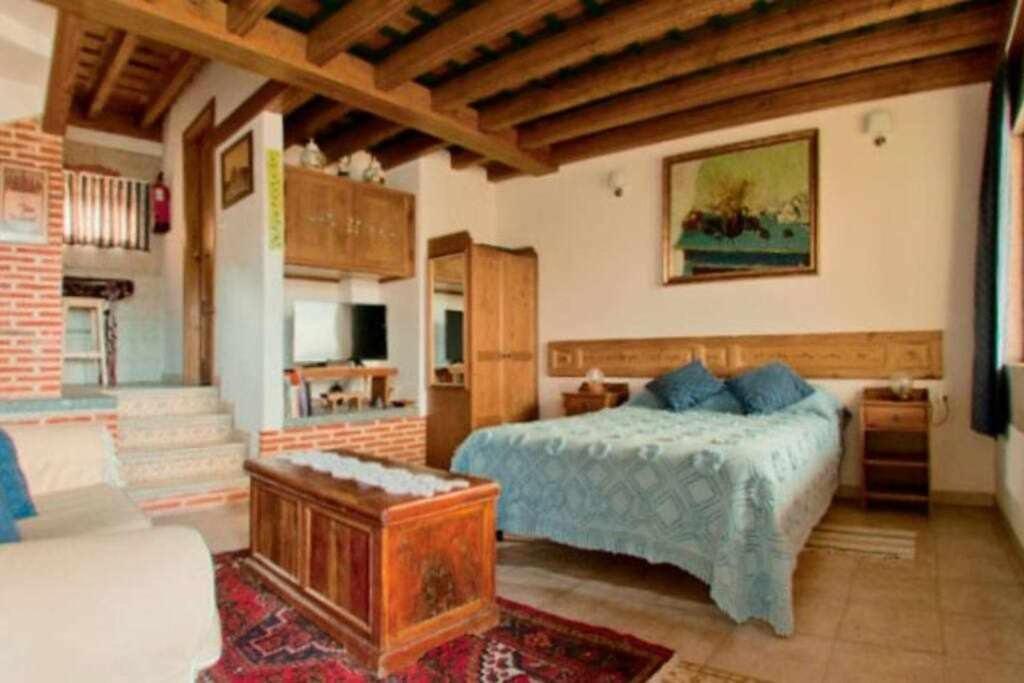 Apartamento Rural El Pastor Es Un Estudio Con Gran Cabezas Bajas Eksteriør bilde